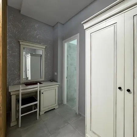 Santorini Drymades Retreat Beachside One Bedroom *