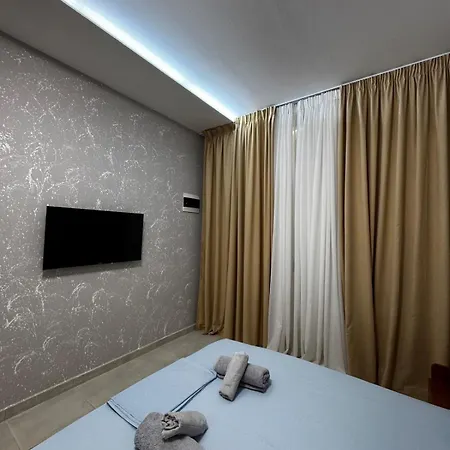 Santorini Drymades Retreat Beachside One Bedroom Apartamento